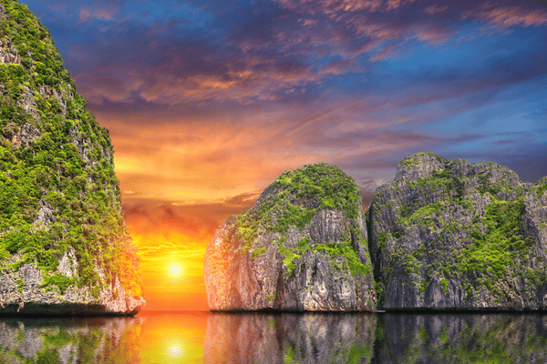 phi phi sunset from the water